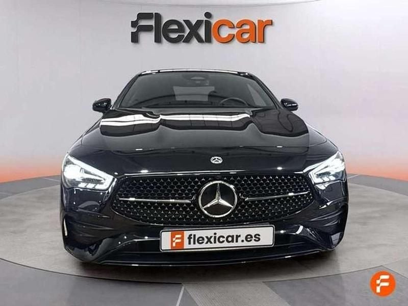 Usado Mercedes CLA220 190 CV (139 kW) 2025 Negro Berlina