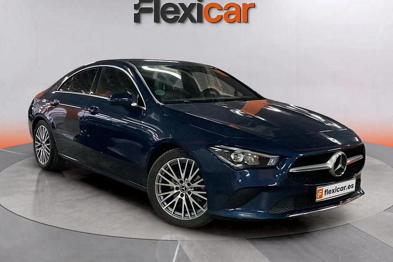 Azul Usado 2023 Mercedes CLA180 Berlina | 25.470 € (Buen precio) - Imagen 1/4