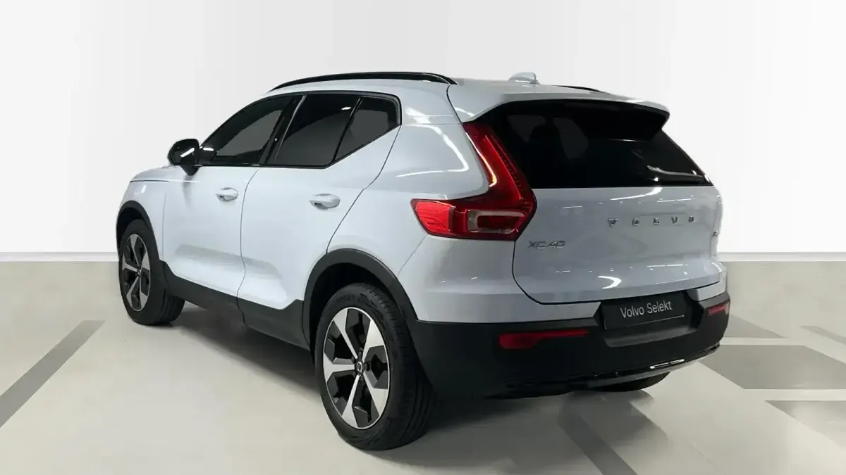 Usado Volvo XC40 Plus 197 CV (144 kW) 2024 Otro SUV