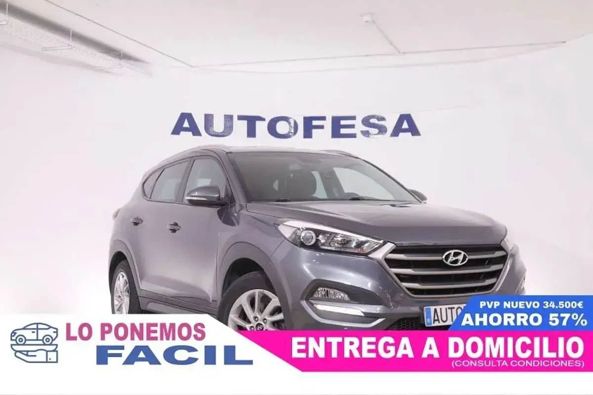 Usado Hyundai Tucson 116 CV (85 kW) 2017 Gris / plata SUV