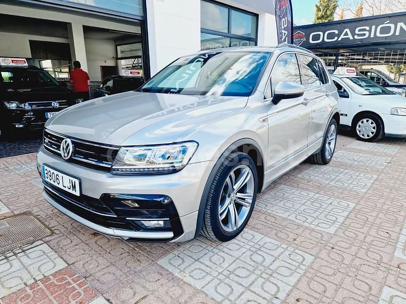 Beige Usado 2020 VW Tiguan R-line SUV | 23.900 € (Buen precio) - Imagen 1/4