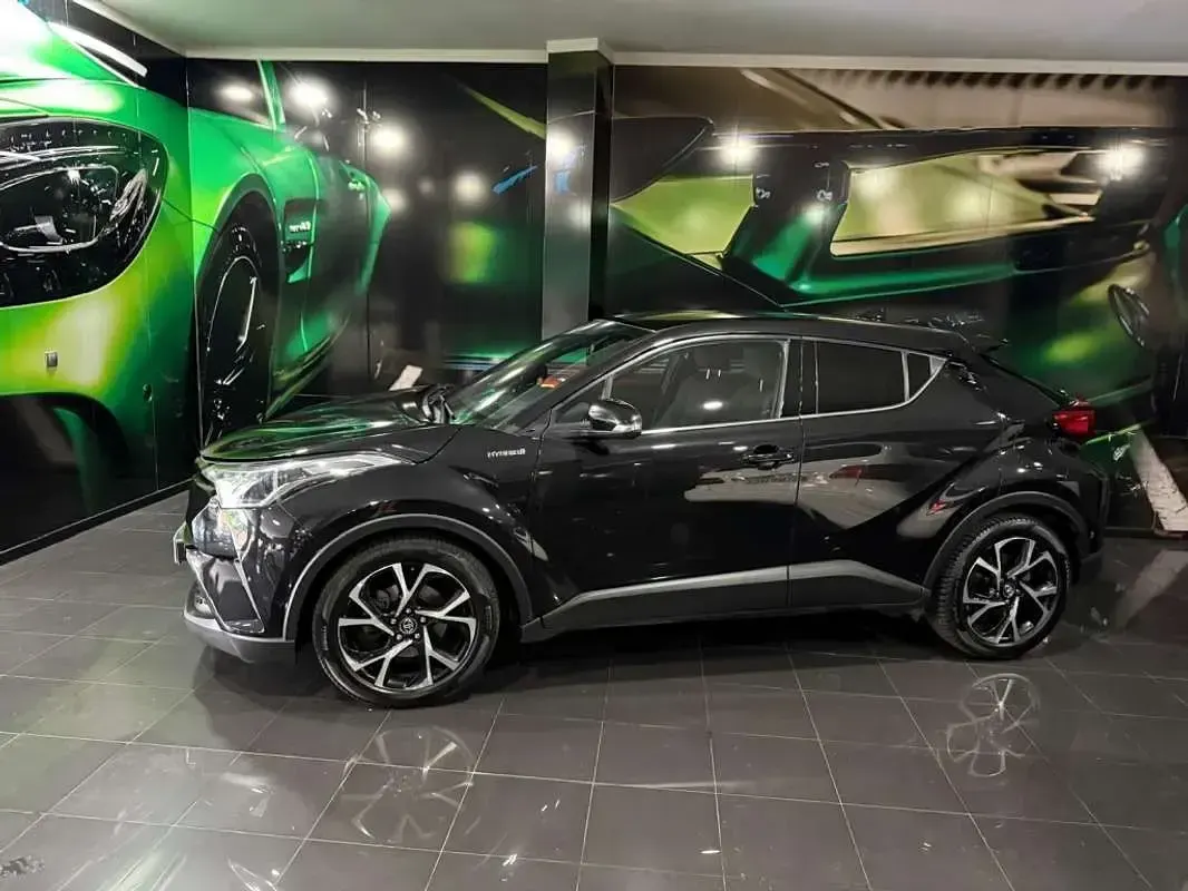 Usado Toyota C-HR Advance 184 CV (135 kW) 2022 Negro SUV