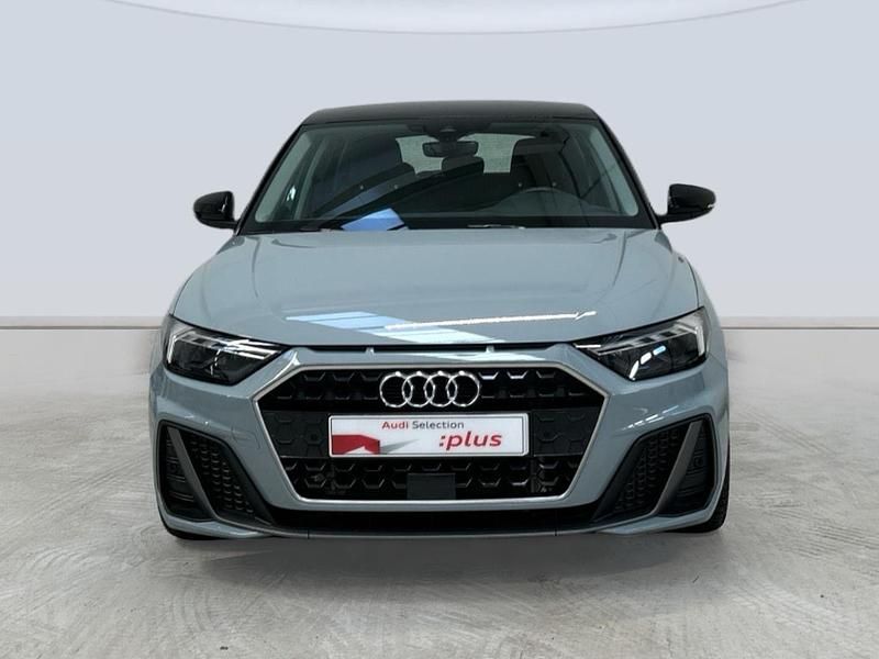 Usado Audi A1 Sportback 110 CV (80 kW) 2023 Gris Utilitario
