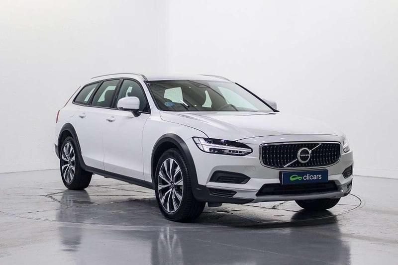 Usado Volvo V90 CC Pro 197 CV (144 kW) 2021 Blanco Familiar