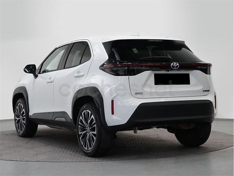 Usado Toyota Yaris Cross Style 116 CV (85 kW) 2022 Blanco SUV