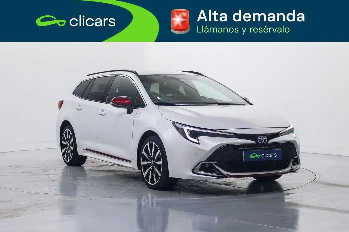Usado Toyota Corolla Style 98 CV (72 kW) 2023 Blanco Familiar