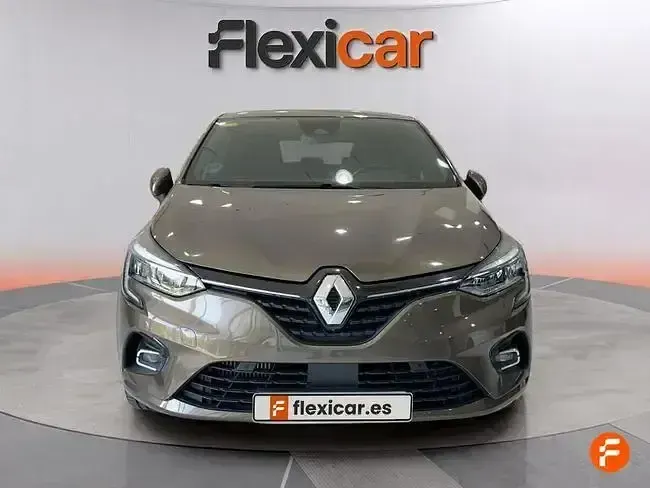 Usado Renault Clio Zen 130 CV (95 kW) 2020 Marrón