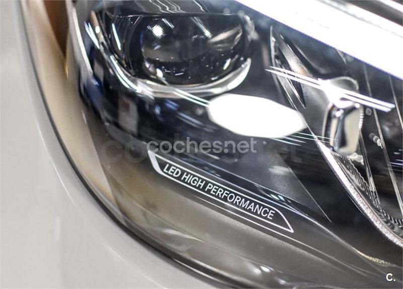 Usado Mercedes C63S AMG 680 CV (500 kW) 2024 Gris / plata Berlina