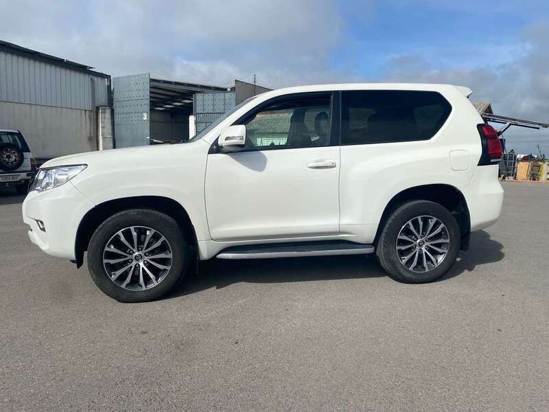 Usado Toyota Land Cruiser 177 CV (130 kW) 2018 Blanco SUV