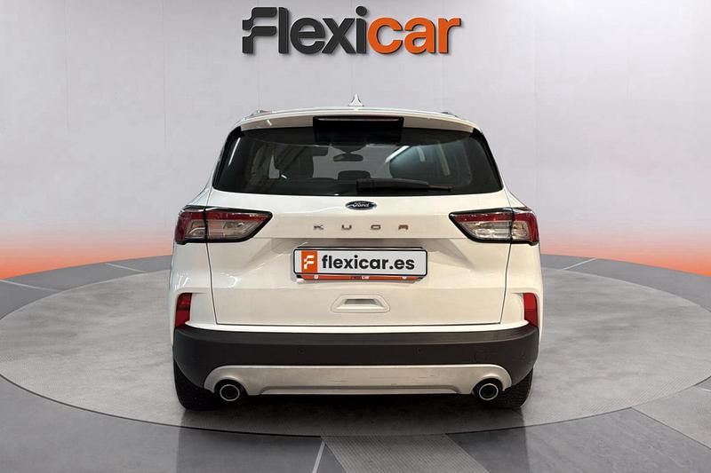 Usado Ford Kuga ST-Line 150 CV (110 kW) 2020 Blanco SUV