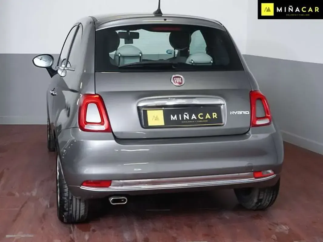 Usado Fiat 500 Dolcevita 71 CV (52 kW) 2022 Gris Utilitario