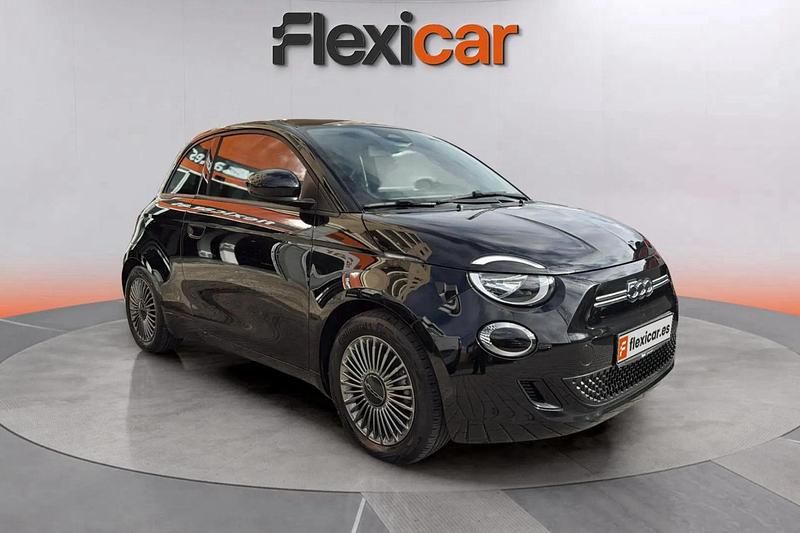 Negro Usado 2022 Fiat 500e Action Berlina | 14.790 € (Un poco caro) - Imagen 1/4