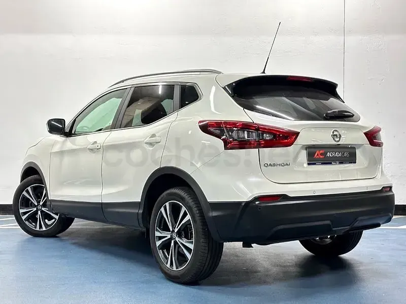 Usado Nissan Qashqai N-Connecta 140 CV (102 kW) 2019 Blanco SUV