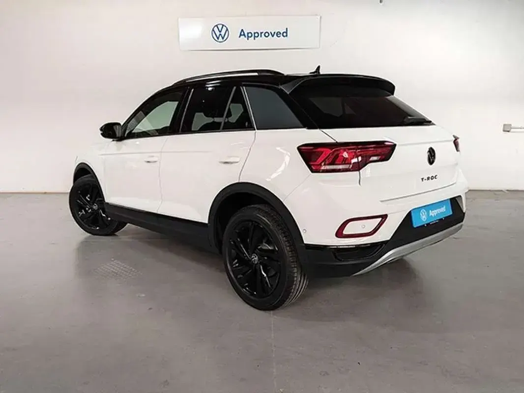 Usado VW T-Roc 116 CV (85 kW) 2025 Blanco SUV