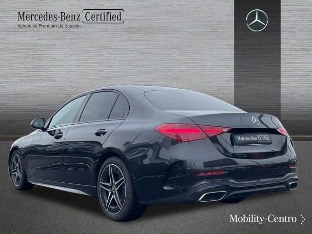 Usado Mercedes C220 AMG line 200 CV (147 kW) 2022 Gris grafito Berlina