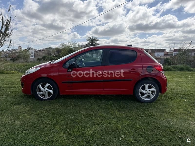 Usado Peugeot 207 Sport 92 CV (67 kW) 2010 Rojo Berlina