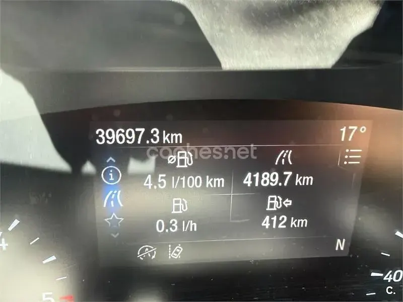 Usado Ford Kuga Trend 120 HP (88 kW) 2020 Azul SUV