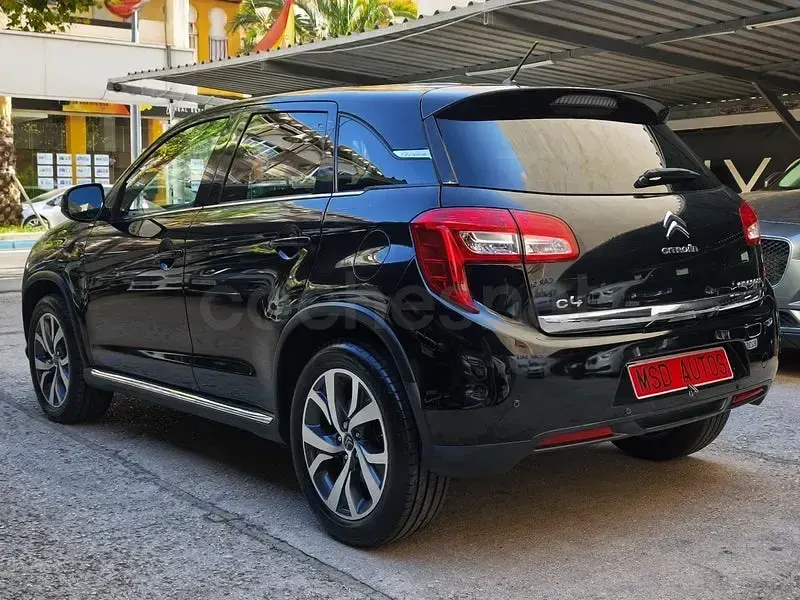 Usado Citroën C4 Aircross Exclusive 114 CV (83 kW) 2016 Negro SUV