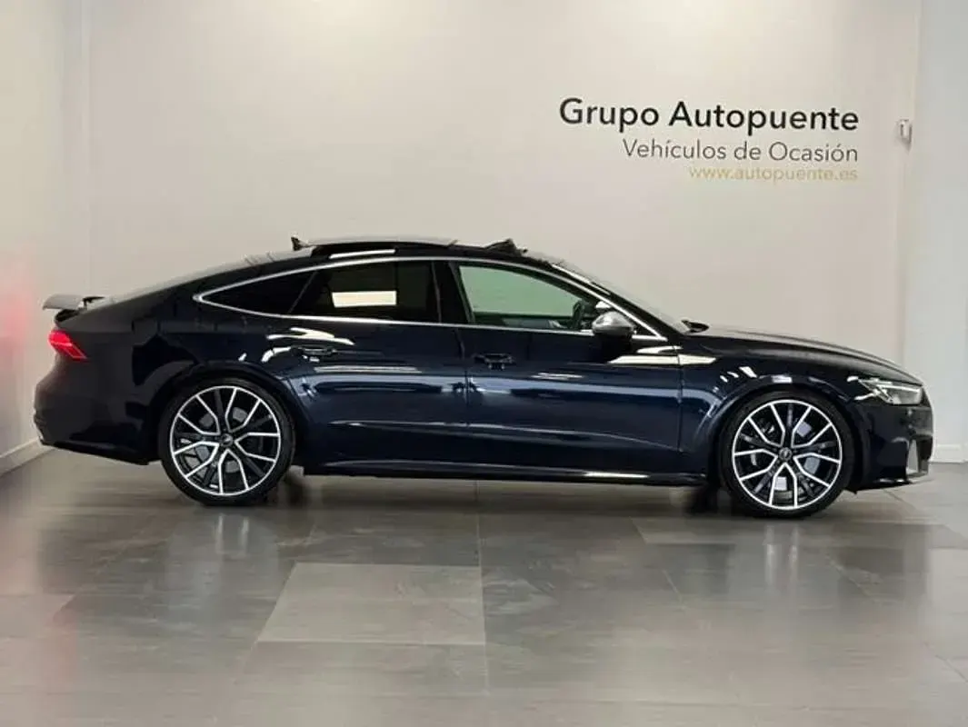 Usado Audi A7 Premium 351 CV (258 kW) 2021 Azul Berlina