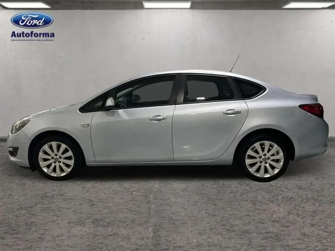 Brugt Opel Astra Elegance 140 HK (102 kW) 2016 Grå Hatchback
