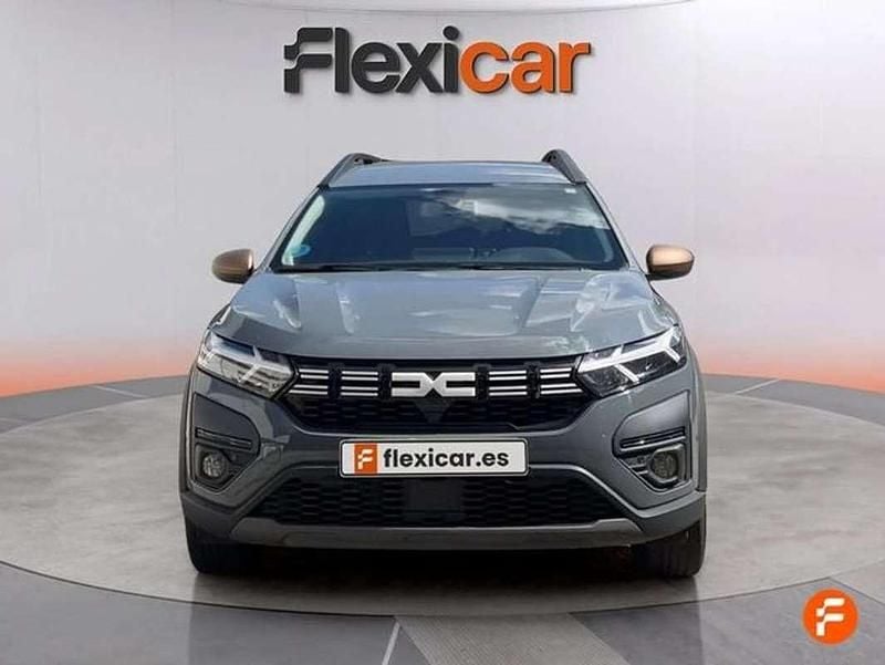 Usado Dacia Jogger Extreme 101 CV (74 kW) 2023 Gris Monovolumen