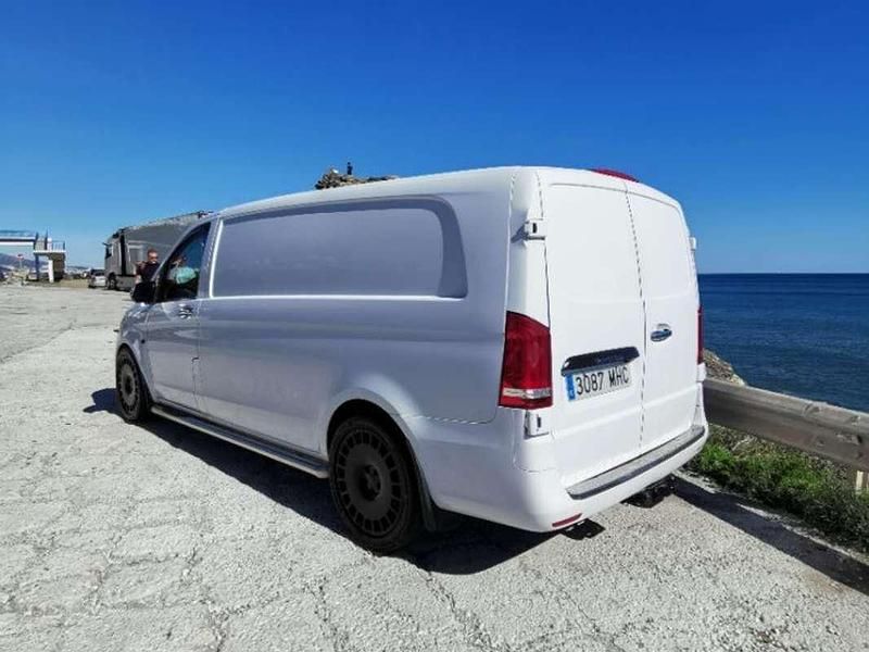 Usado Mercedes V220 Avantgarde 163 CV (119 kW) 2016 Blanco Monovolumen