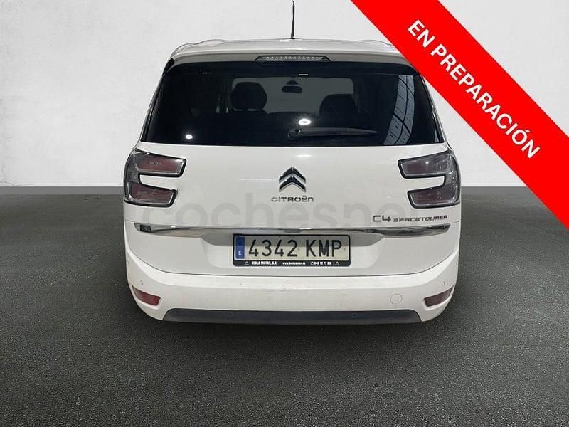 Usado Citroën C4 SpaceTourer Shine 120 CV (88 kW) 2018 Blanco Monovolumen