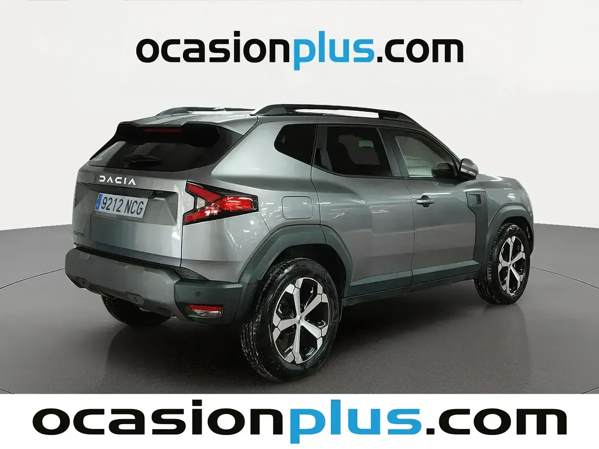 Usado Dacia Duster Journey 130 CV (95 kW) 2025 Gris SUV