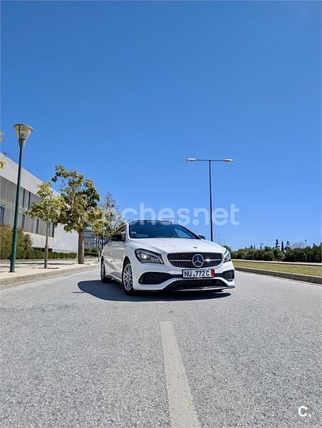 Usado Mercedes CLA200 Shooting Brake 156 CV (114 kW) 2018 Blanco Familiar