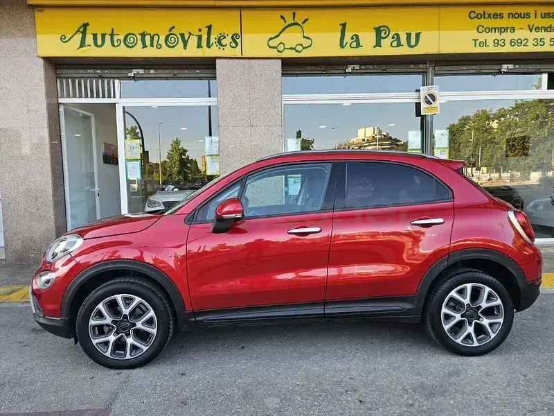 Usado Fiat 500X Lounge 120 CV (88 kW) 2016 Granate SUV