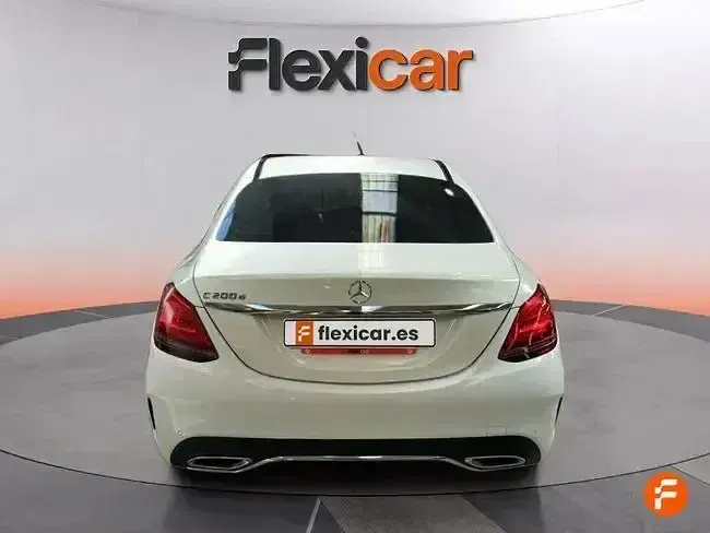 Usado Mercedes C200 160 CV (117 kW) 2020 Blanco Berlina