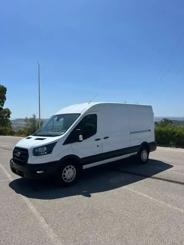 Usado Ford Transit Ambiente 131 CV (96 kW) 2023 Blanco Van