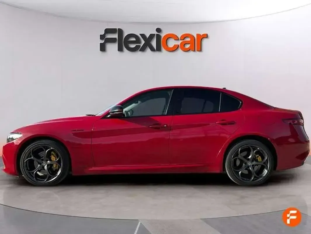 Usado Alfa Romeo Giulia Veloce 280 CV (205 kW) 2017 Rojo Berlina