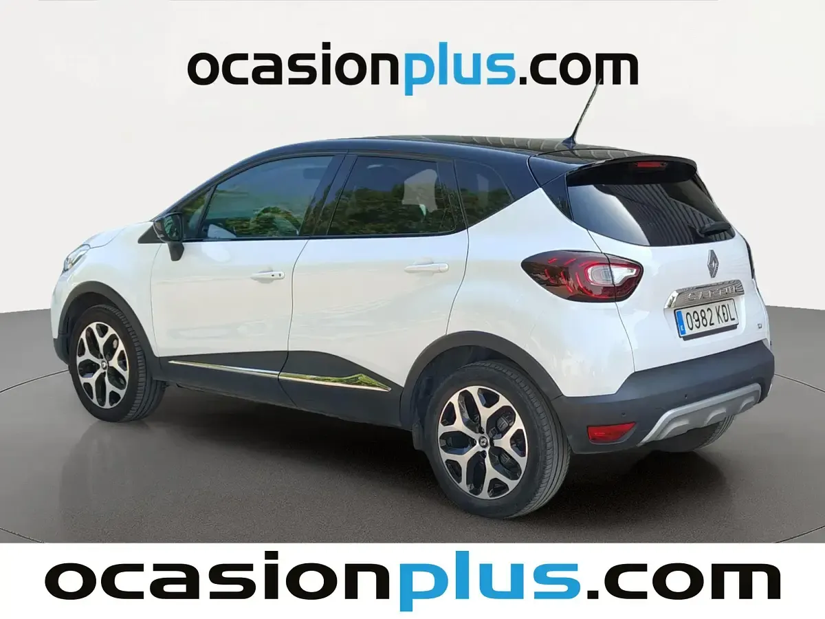 Usado Renault Captur Zen 120 CV (88 kW) 2017 Blanco SUV