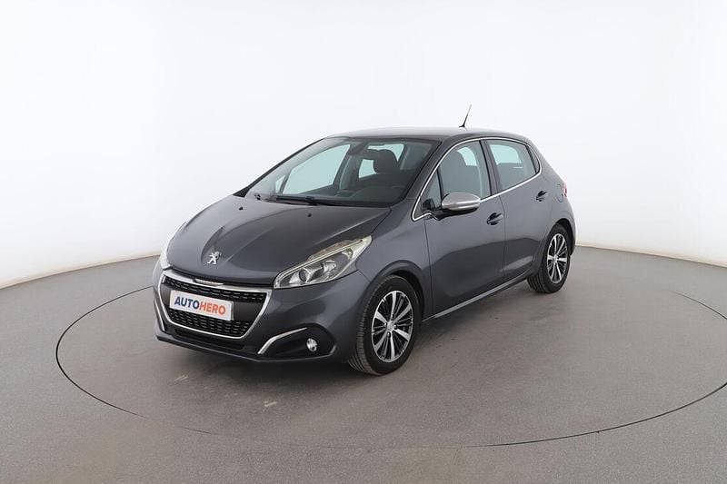 Gris Usado 2015 Peugeot 208 Allure Utilitario | 10.199 € (Precio justo) - Imagen 1/3