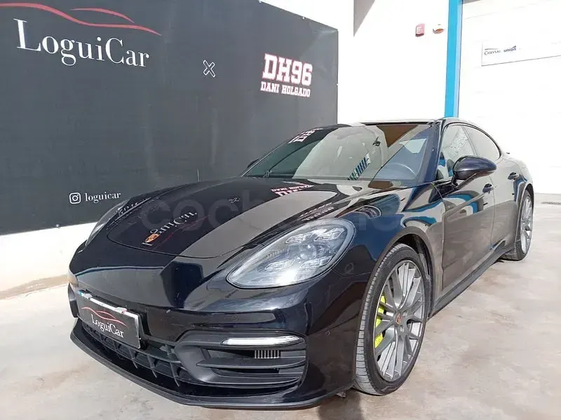 Usado Porsche Panamera 4 Platinum Edition 462 CV (339 kW) 2021 Gris / plata Berlina