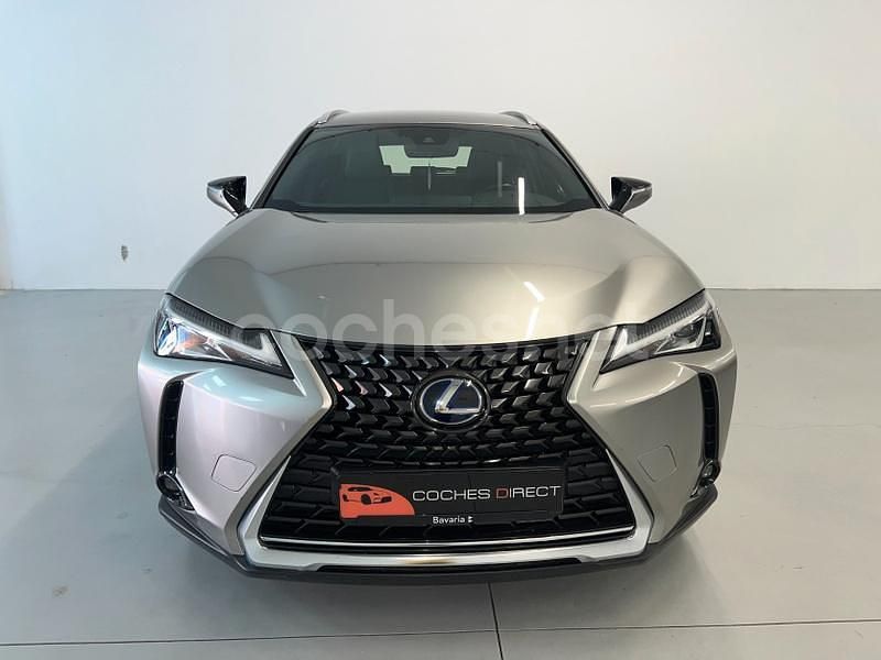 Usado Lexus UX Business Edition 184 CV (135 kW) 2022 Gris / plata SUV
