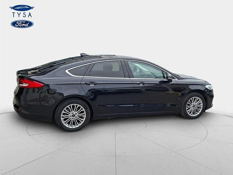 Usado Ford Mondeo Titanium 150 CV (110 kW) 2021 Negro Berlina