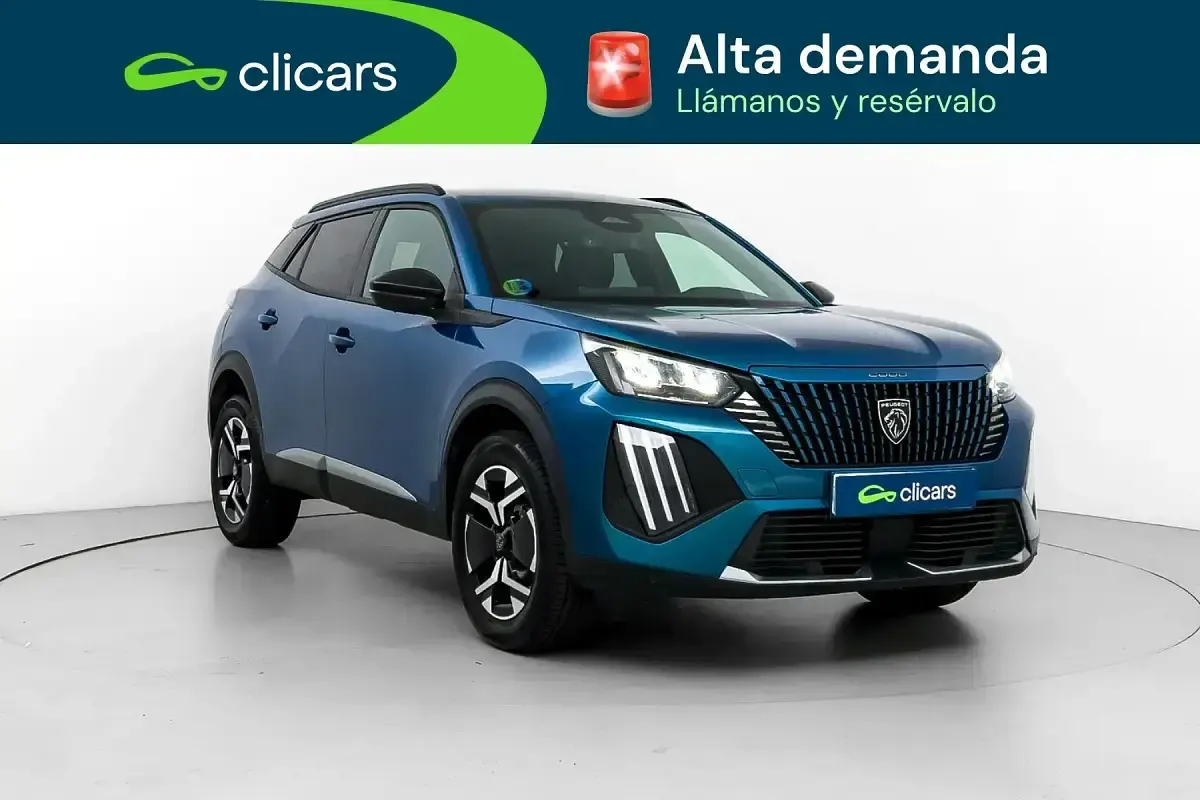 Usado Peugeot 2008 Allure 136 CV (100 kW) 2025 Azul SUV