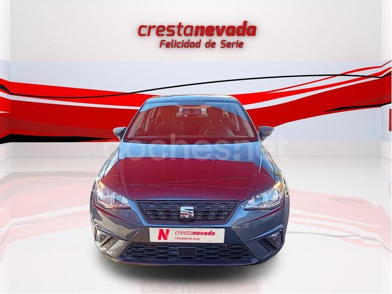 Usado Seat Ibiza Reference 80 CV (58 kW) 2021 Gris / plata Berlina