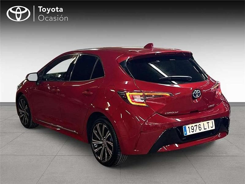 Usado Toyota Corolla Style 122 CV (89 kW) 2021 Monovolumen
