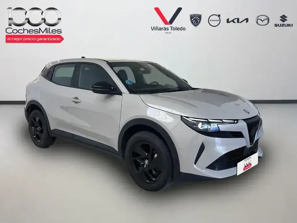 Usado Alfa Romeo Junior 136 CV (100 kW) 2025 Otro SUV