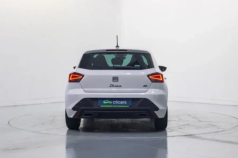Usado Seat Ibiza FR 115 CV (84 kW) 2026 Utilitario