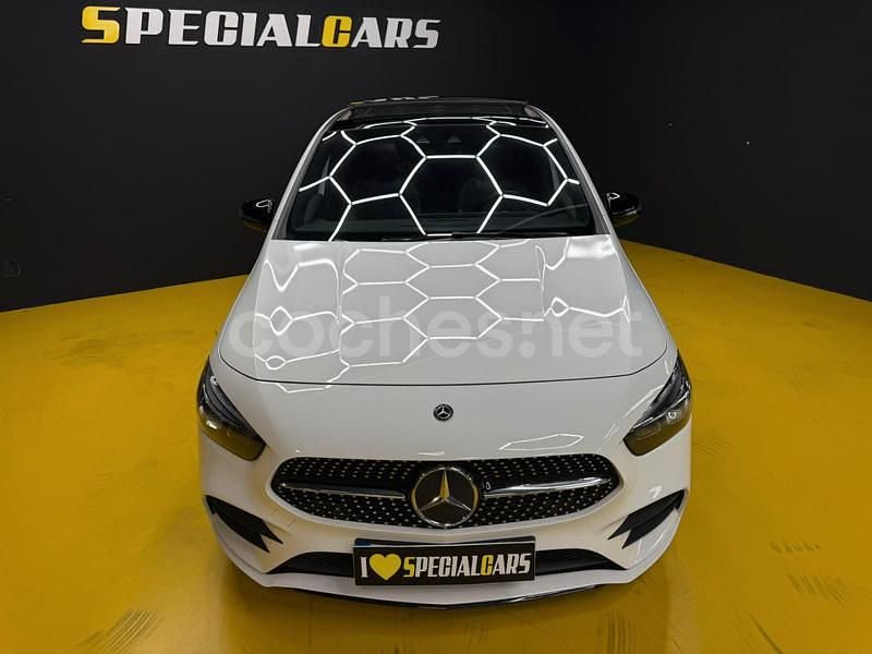 Usado Mercedes B200 150 CV (110 kW) 2019 Blanco Monovolumen