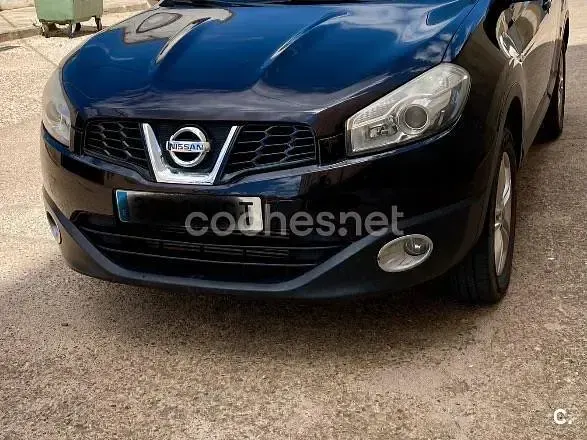 Usado Nissan Qashqai Acenta 106 CV (77 kW) 2011 Negro SUV