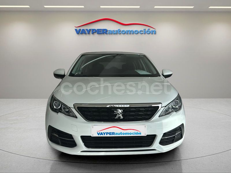 Blanco Usado 2018 Peugeot 308 Access Familiar | 10.600 € (Precio justo) - Imagen 1/4