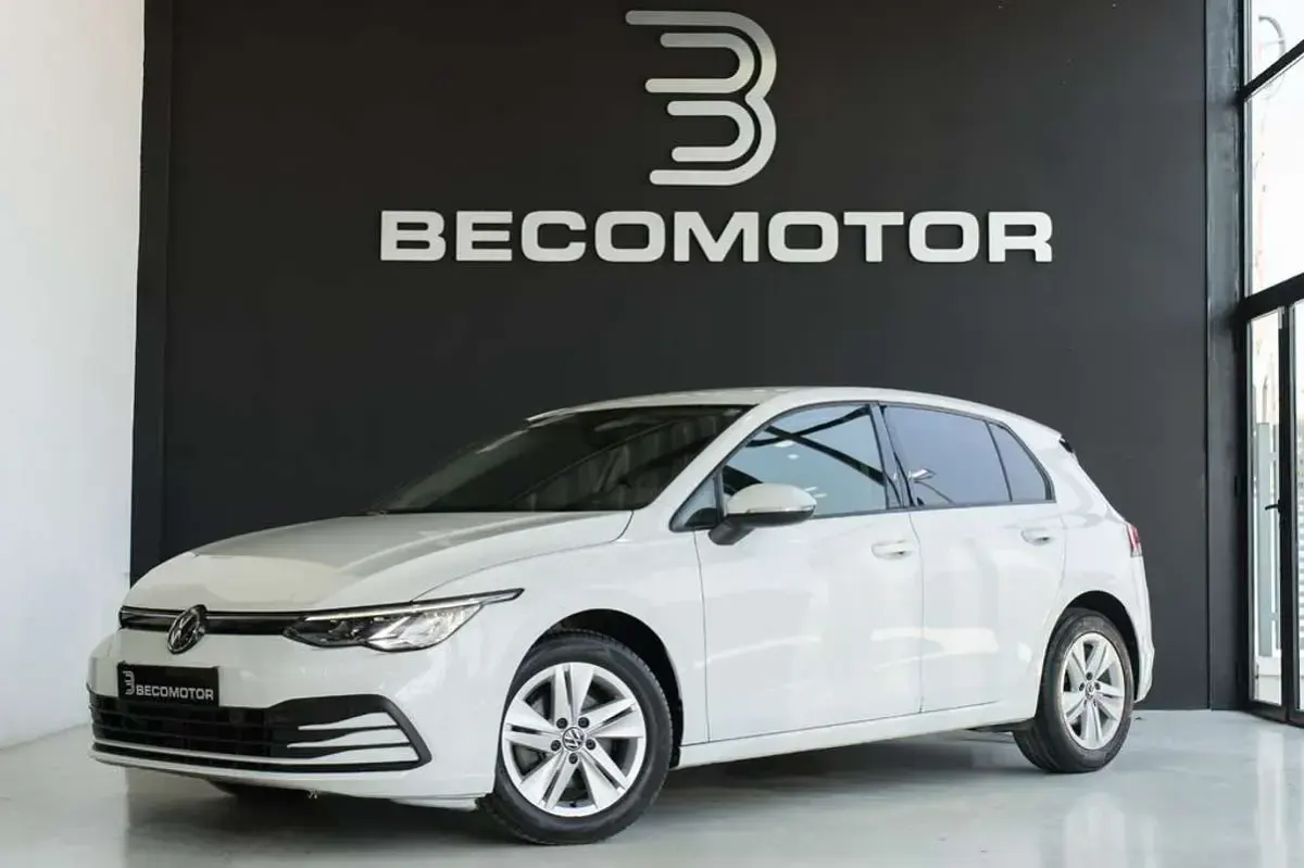 Usado VW Golf VIII 109 CV (80 kW) 2021 Blanco Utilitario