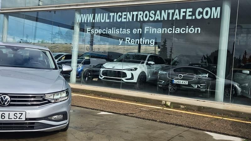 Usado VW Passat Business 150 CV (110 kW) 2021 Gris Berlina