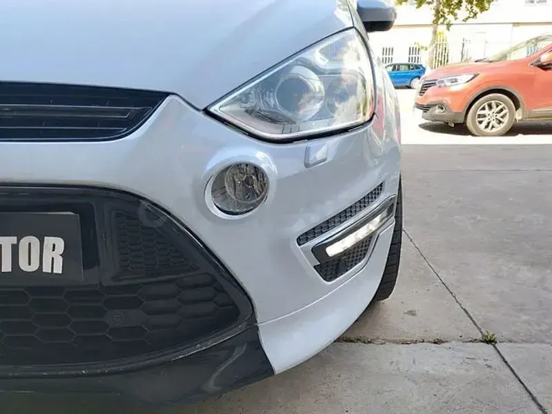 Usado Ford S-MAX Titanium S 163 CV (119 kW) 2010 Blanco Monovolumen