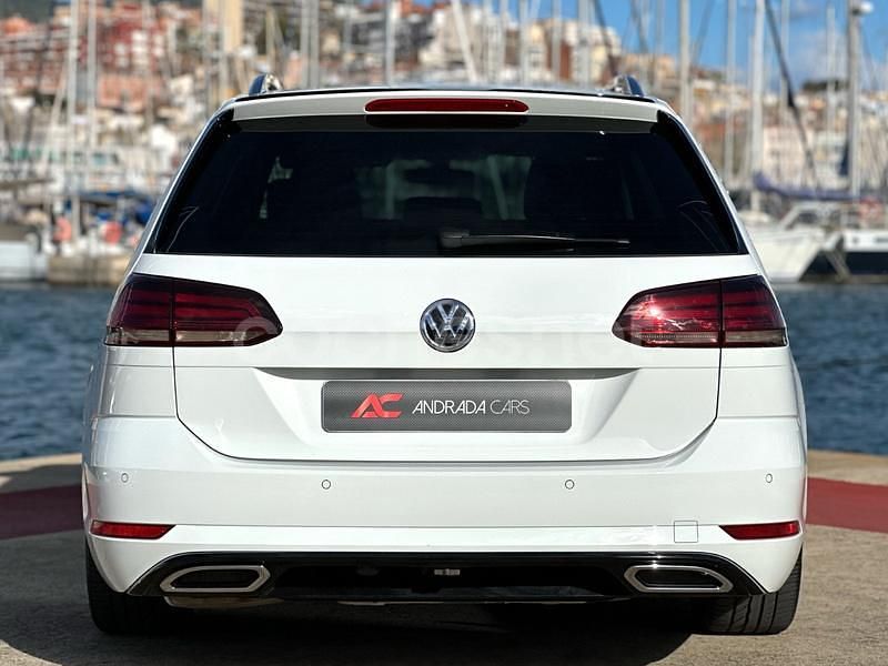 Usado VW Golf VII Sport 150 CV (110 kW) 2018 Blanco Familiar